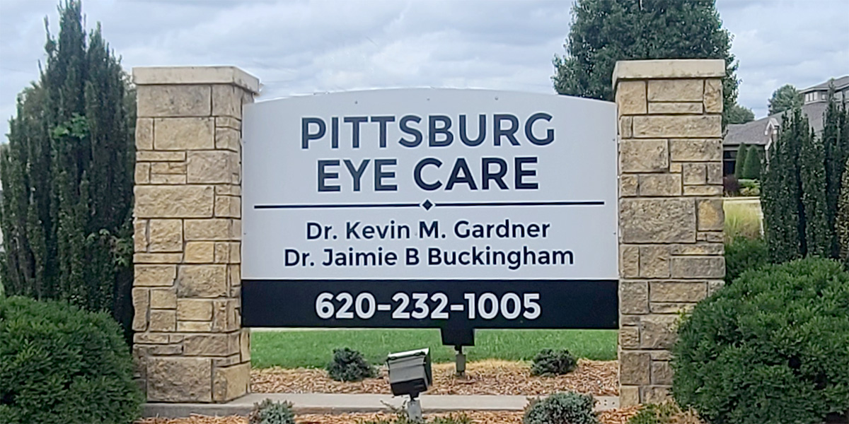 Pittsburg Eye Care Street Sign